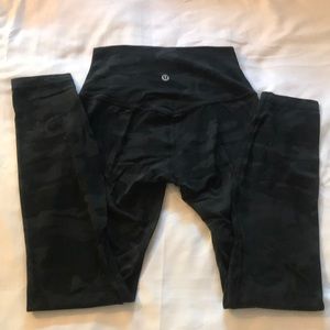 Lululemon Camo Align Pant 25”
